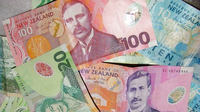 New Zealand Money